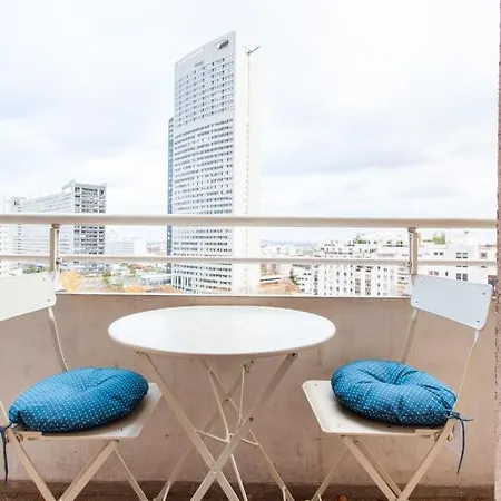 Apartamento Bright Apt With Superb View And Terrace Courbevoie