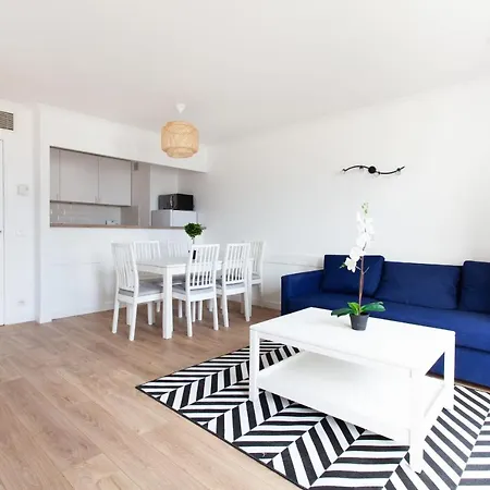 Bright Apt With Superb View And Terrace Apartamento