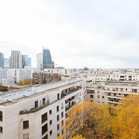 Bright Apt With Superb View And Terrace Apartamento Courbevoie