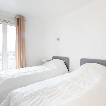 Bright Apt With Superb View And Terrace Apartamento